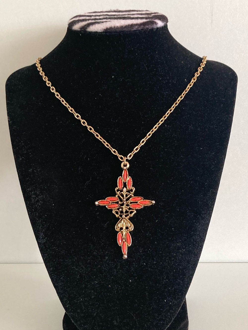 Gold-Tone vintage Cross preloved Pendant Necklace with orange Accents jewelry